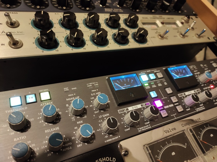 Online mastering services Using High-End Analog and Digital Gear