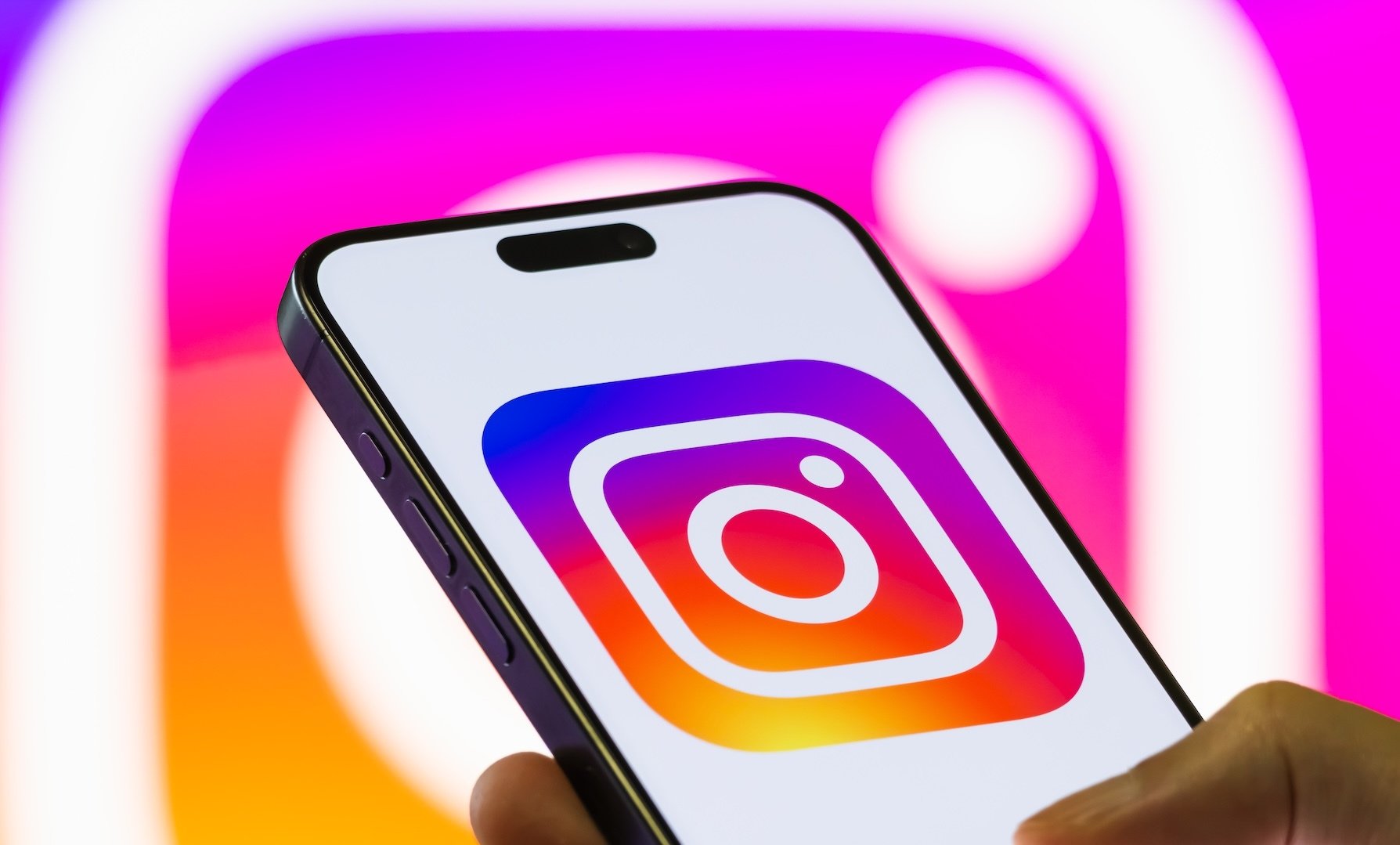 【即納】インスタフォロワー購入ならSNSTOMOが最強な理由