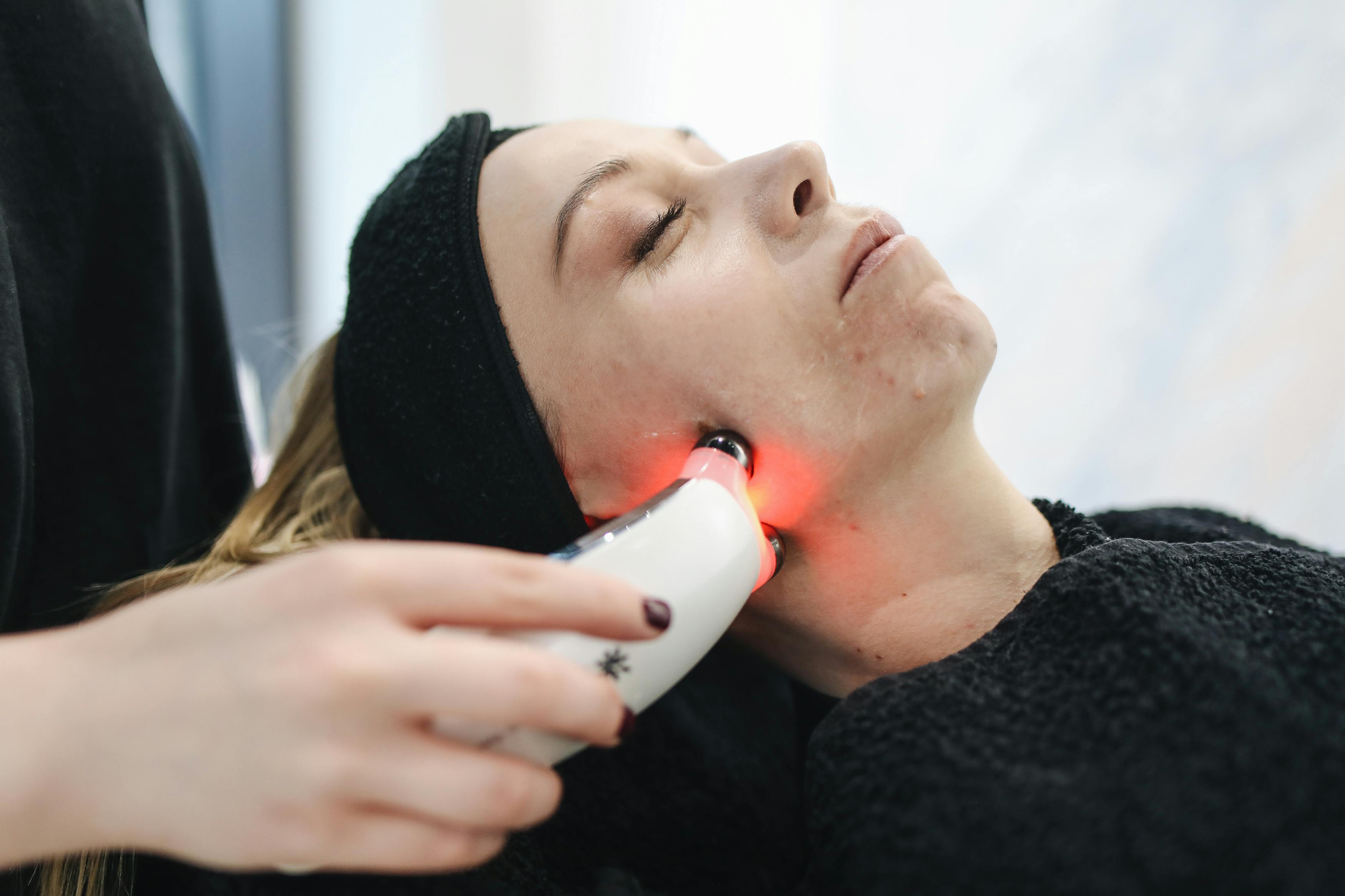 How to Choose the Right Face Treatments for Your Skin Type